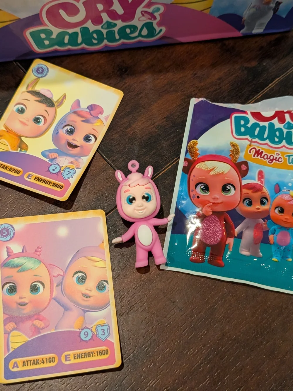 23 Cry Barbies Mystery Surprise Blind Bag
